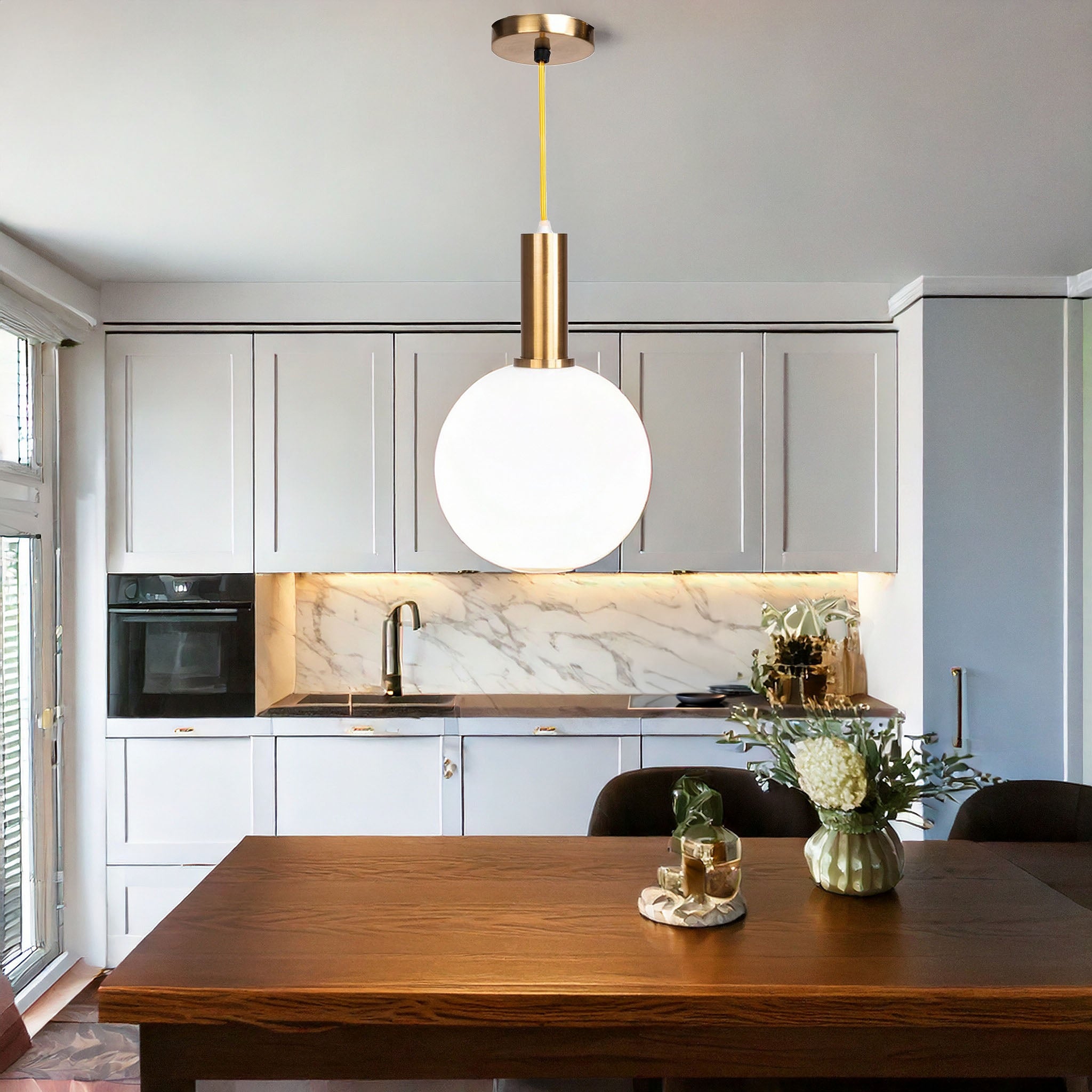 Lampa Wisząca Szklana Kula Mleczna APP666-1CP Złota  2